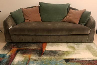 Divano a mezzaluna modello Flaminio