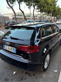 AUDI A3 3ª serie - 2015