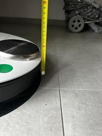 Robot Aspirapolvere Folletto VR7s con base di sv
