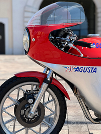 MV Agusta 350 S SPORT ipotesi