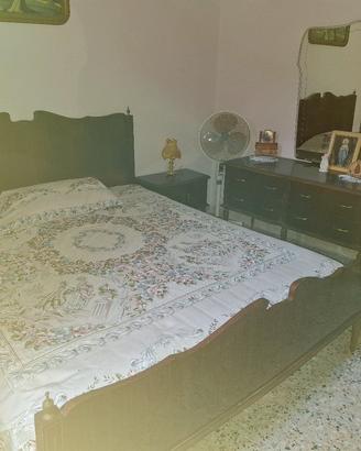 Camera da letto completa