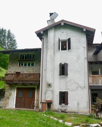 CASASCHIERA RISTRUTTURATA: costi di gestione mi...