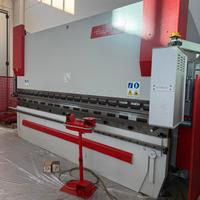 Presse piegatrici macchine lamiera - nuove e usate