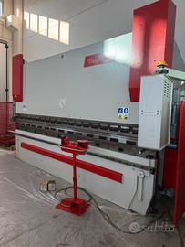 Presse piegatrici macchine lamiera - nuove e usate