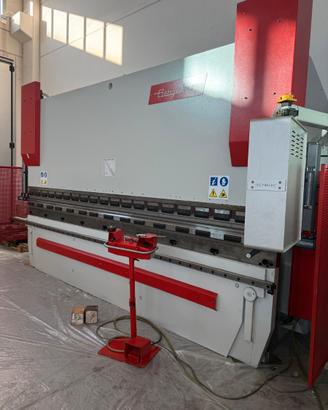 Presse piegatrici macchine lamiera - nuove e usate