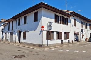 CASA DI CORTE A GALLARATE