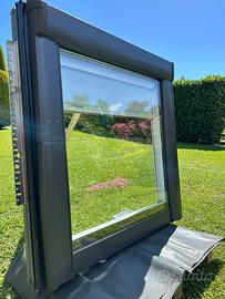 Finestra in pvc con annesse tendine oscuranti