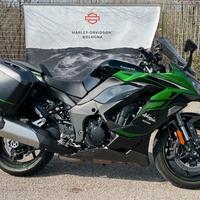 Kawasaki Ninja 1000 SX SOLO 1200 KM