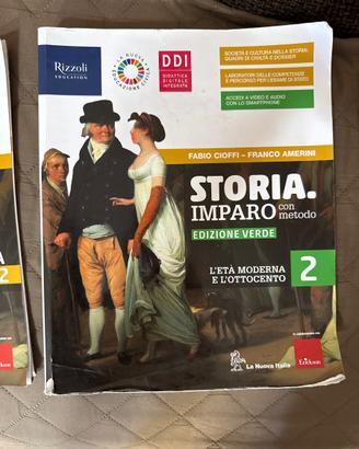 Libro di storia