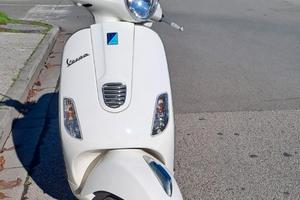 Piaggio Vespa 50 LX - 2012
