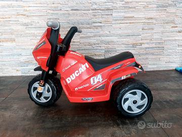 Moto elettrica bambino