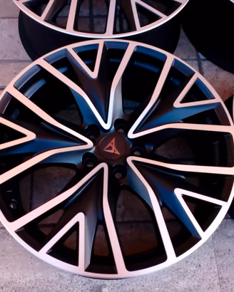 CERCHI 19 ORIGINALI CUPRA COD:2213