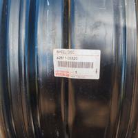 cerchi Toyota in acciaio 205 60 R 16