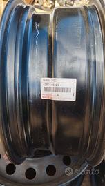 cerchi Toyota in acciaio 205 60 R 16