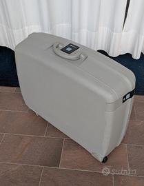 Valigia grande Delsey con ruote 