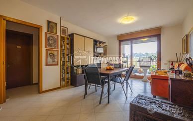 Trilocale al secondo piano con ascensore