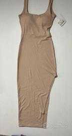 Vestito lungo estivo color beige