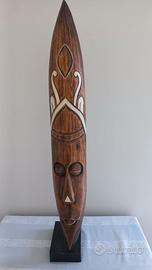 Statua in legno tribale