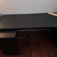 Scrivania studio ikea