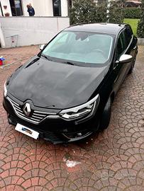 Renault Megane 110 CV Energy Bose