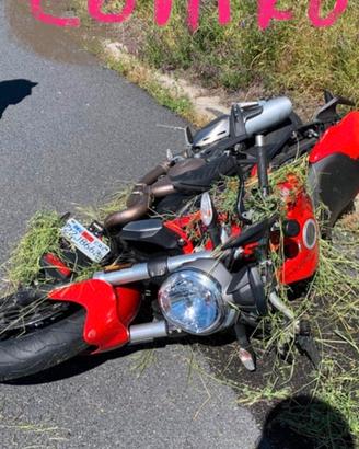 Monster 1200 incidentato telaio ritiro