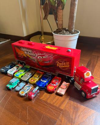 Lotto Raro Disney Cars Mack +12 macchine