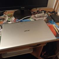 PC portatile Acer Aspire V5 571 Windows 10 SSD