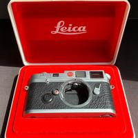 Leica M6