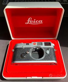 Leica M6