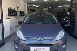 Ford Fiesta 1.4 TDCi 70CV 5 porte Titanium