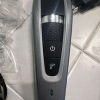 Regolabarba Philips con accessori e custodia