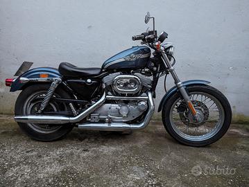 Harley Davidson 883 centenario 