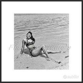 BETTIE PAGE - STAMPA FINE ART – 42 x 42 cm
