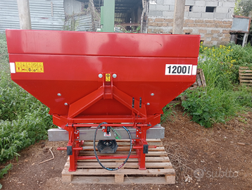 Spandiconcime da 1200 litri