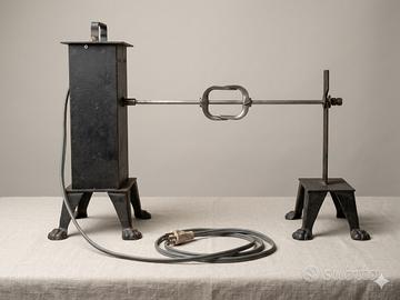 Antico girarrosto da camino elettricio