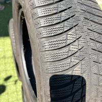 2 Gomme  bridgeston invernali