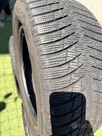 2 Gomme  bridgeston invernali
