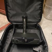 Microfono wireless AKG SR45