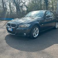 Bmw 320 dell 2010 automatico 167mila km