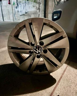 Set 4 cerchi in Lega da 16 golf 8 Volkswagen