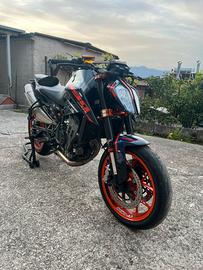 Ktm Duke 890