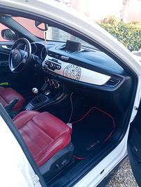 sedili in pelle alfa romeo Giulietta 