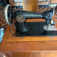 Macchina da cucire Singer