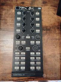 Traktor Kontrol X1 MK1 + Traktor Audio 2