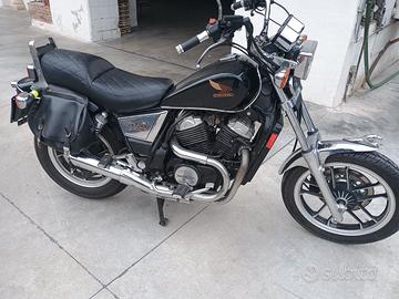 Honda VT 500
