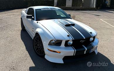 Ford Mustang GT