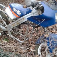 Aprilia 125 anni 80 x ricambi