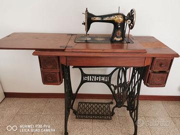 Macchina da cucire vintage