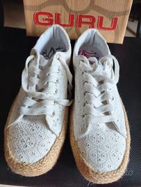 Scarpe in tela