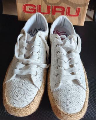 Scarpe in tela